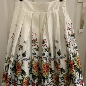 Beautiful Gracia Skirt - great fall colors!